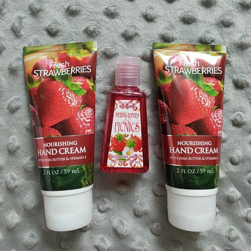 Hand Cream & Sanitizer